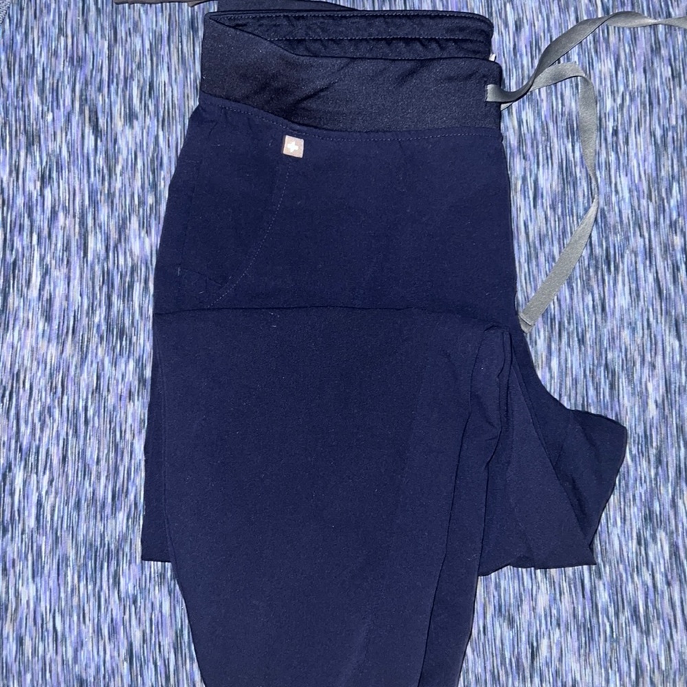 FIGS Zamora Scrub Pants Joggers